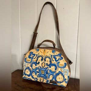 Gorgeous NWOT Authentic Fina Catrina Hand-Painted Brown 100% Leather Travel Bag